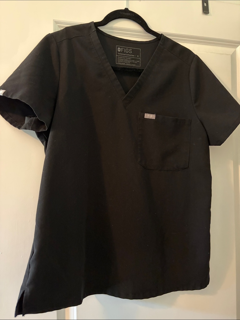 FIGS Black V-Neck Scrub Top
